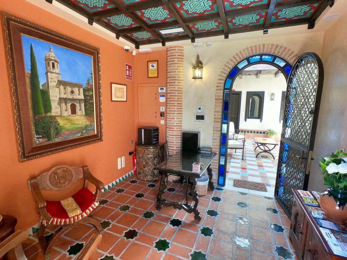 ホテル La Esperanza Alcalá del Valle エクステリア 写真