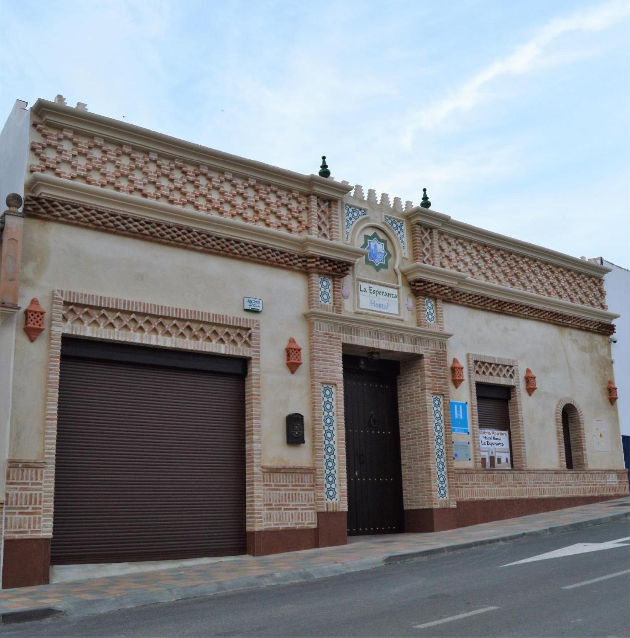 ホテル La Esperanza Alcalá del Valle エクステリア 写真